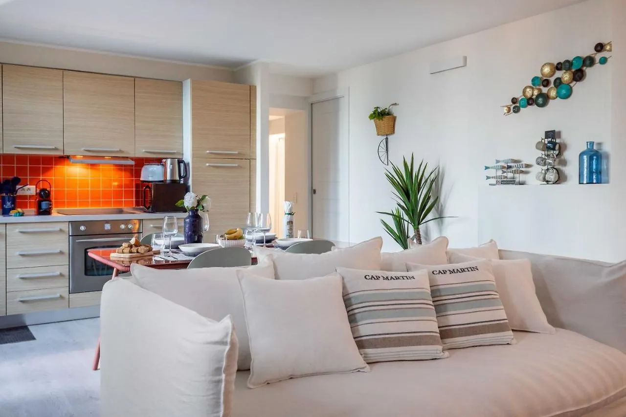 Appartement Maison Sur Mer - Garage & Jardin Prive Roquebrune-Cap-Martin